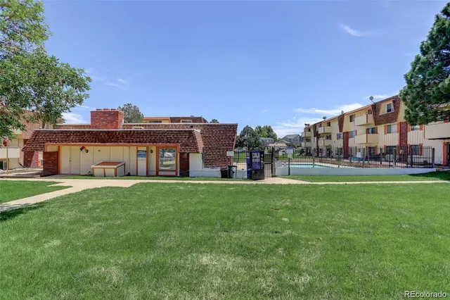 $170,000 | 10211 Ura Lane, Unit 3201, Thornton, CO 80260