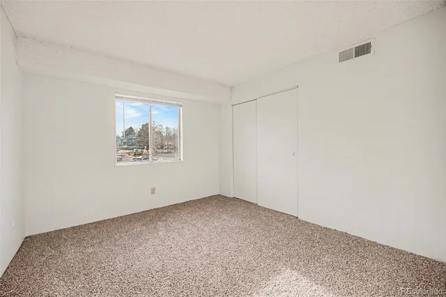 $170,000 | 10211 Ura Lane, Unit 3201, Thornton, CO 80260