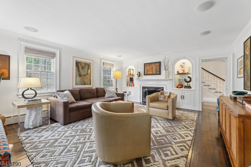 29 Gordon Road Essex Fells, NJ 07021 - Photo 13 of 36
