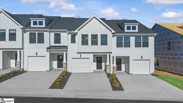 $264,990 | 5 Redfield Place, Simpsonville, SC 29681