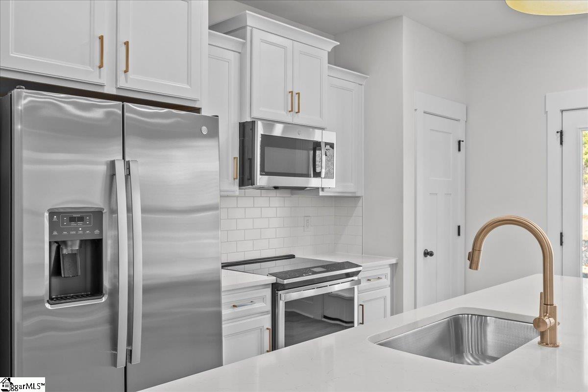 5 Redfield Place Simpsonville, SC 29681 - Photo 5 of 30