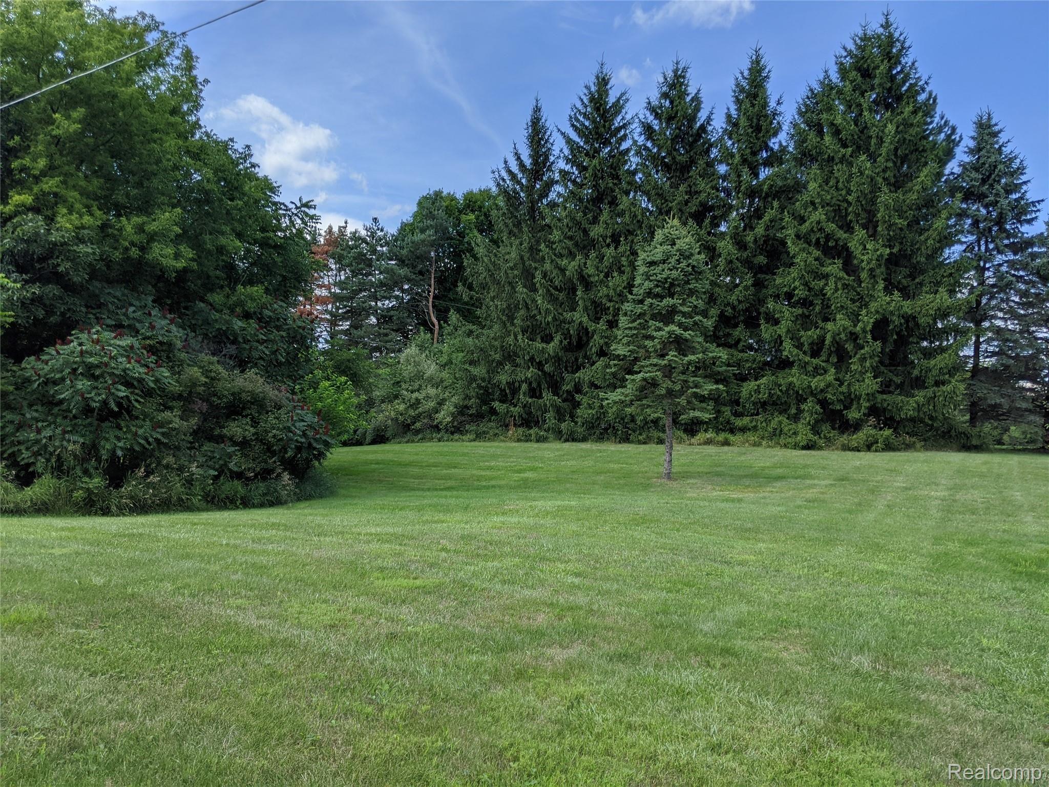 2490 Hadley Road Lapeer, MI 48446 - Photo 77 of 80 IMG_20200805_151416.jpg