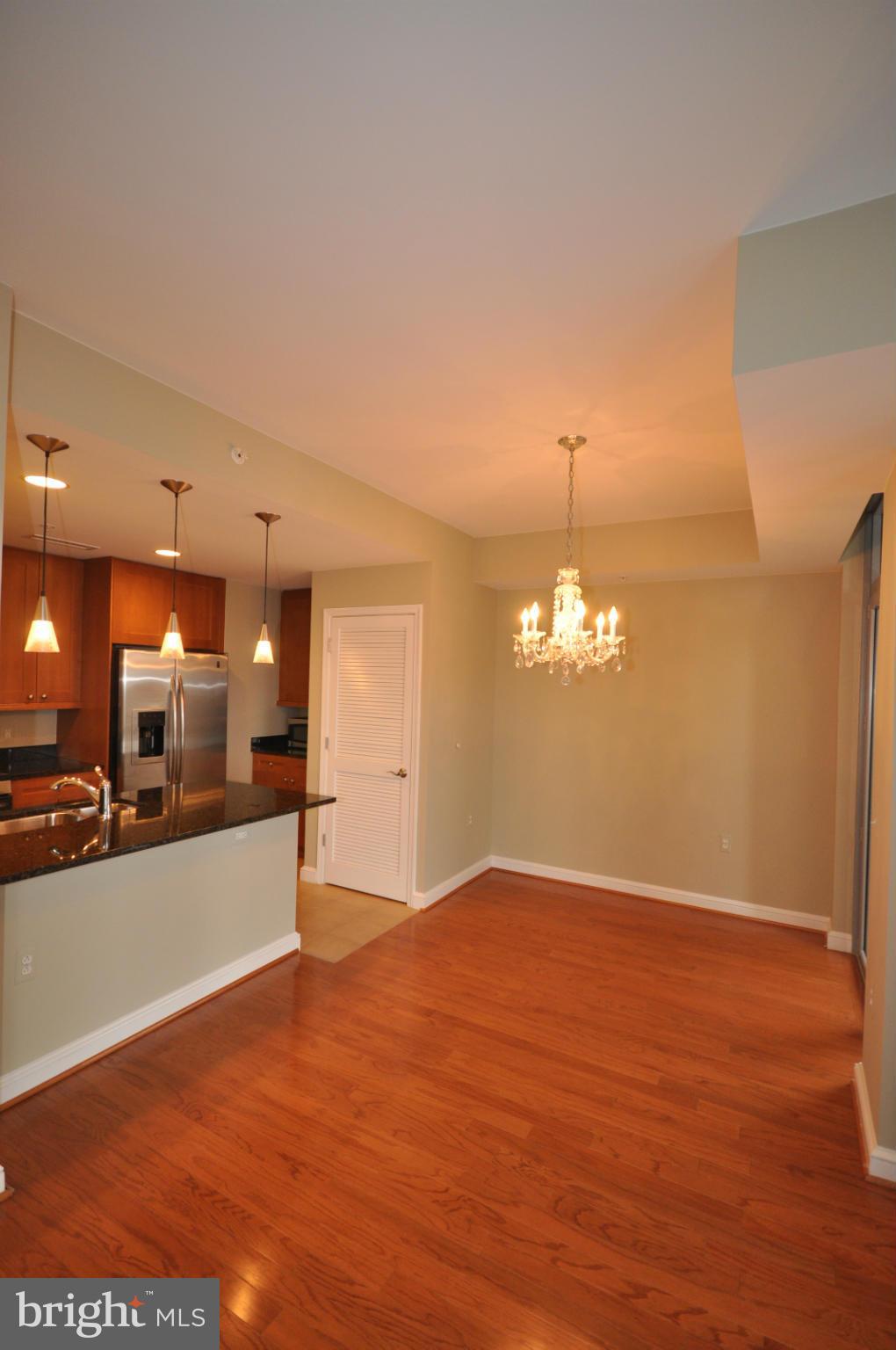 11990 Market Street, Unit 1416 Reston, VA 20190 - Photo 11 of 14 Dining Room