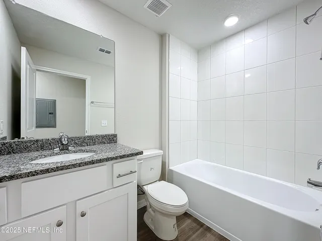 $899,900 | 5669 George Court, Unit 101, Jacksonville, FL 32277