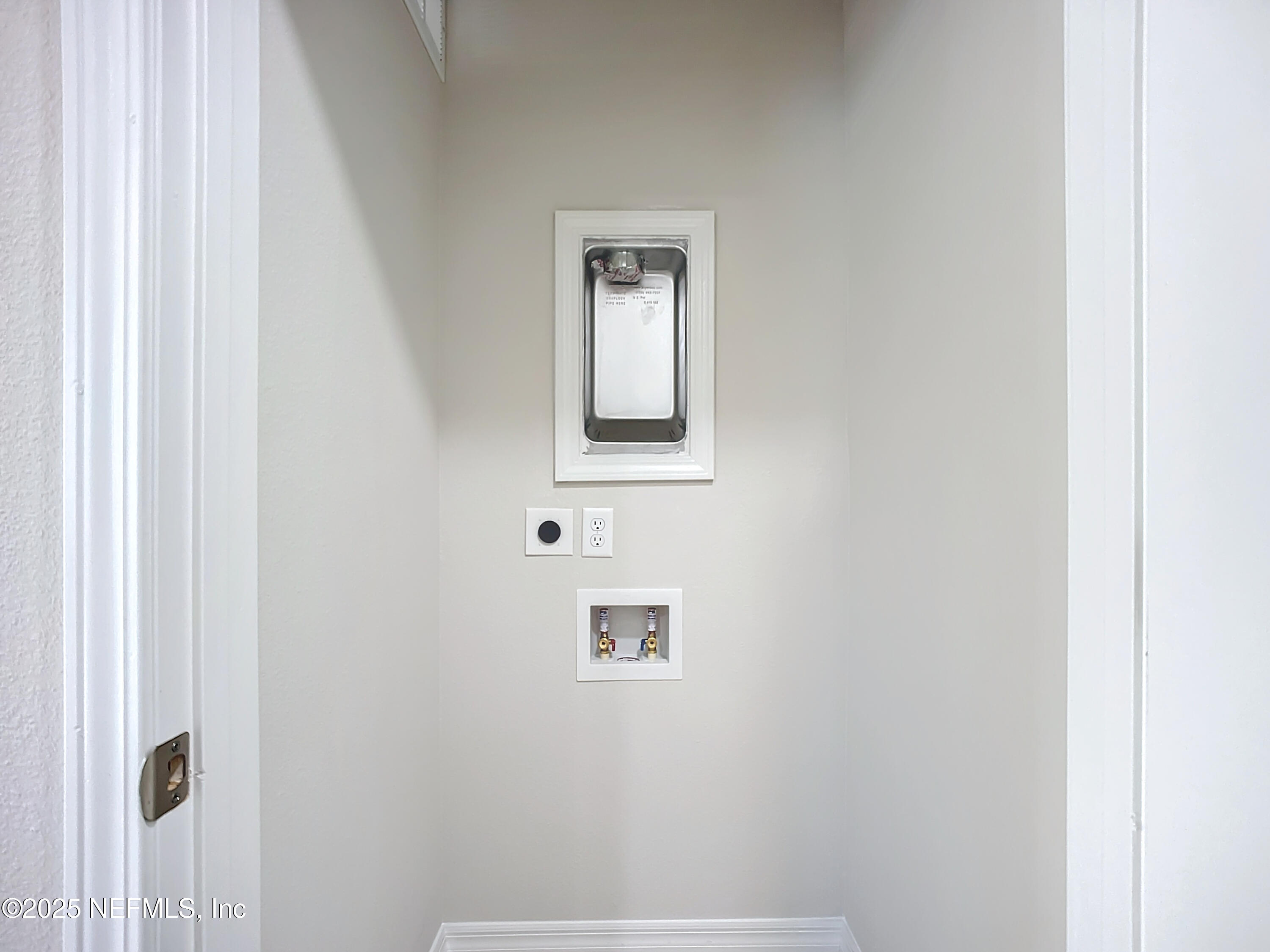 5669 George Court, Unit 101 Jacksonville, FL 32277 - Photo 10 of 10 a view of a hallway with front door