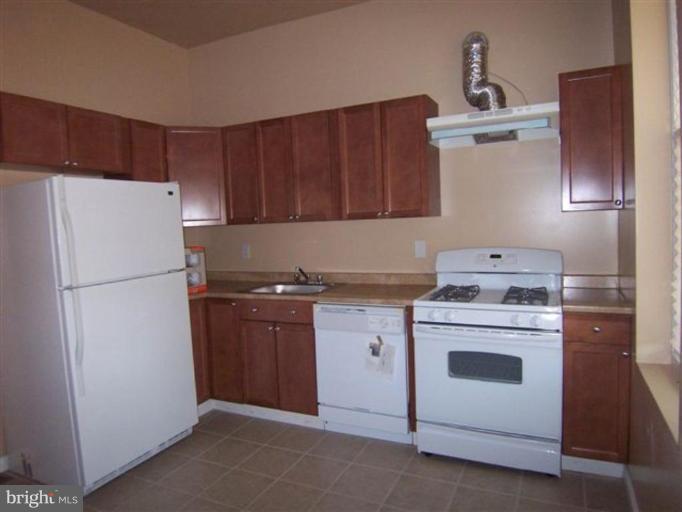 22 R Street Northeast Washington, DC 20002 - Photo 16 of 16 Kitchen