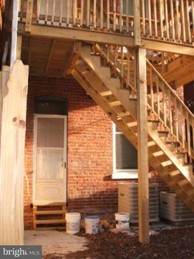 22 R Street Northeast Washington, DC 20002 - Photo 3 of 16 Exterior (Rear)