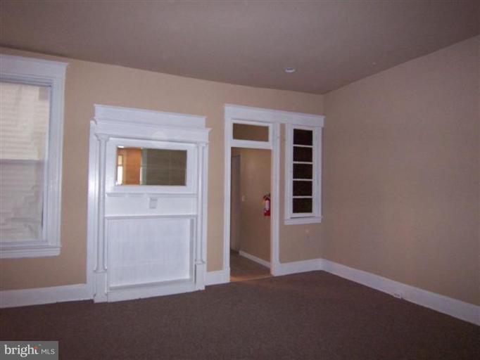 22 R Street Northeast Washington, DC 20002 - Photo 10 of 16 Dining Area