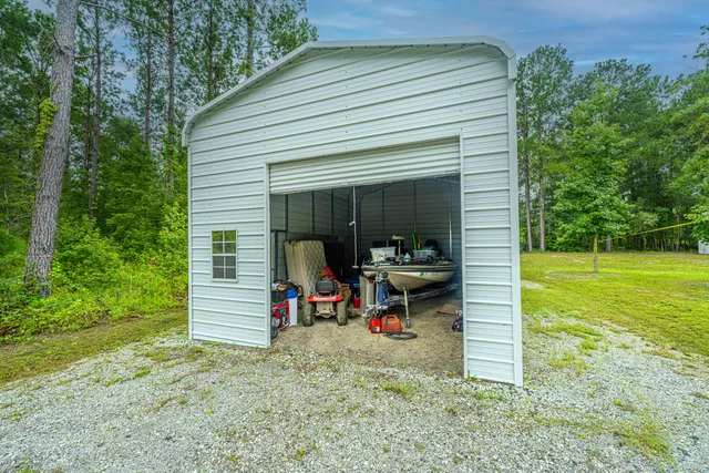 $264,999 | 204 Wyman Road, Eutawville, SC 29048