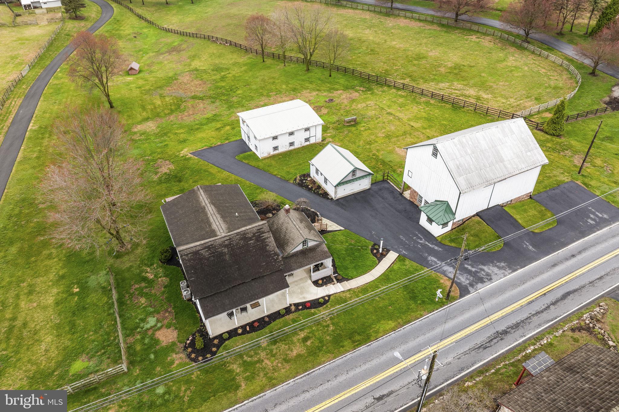 1435 Newport Road Manheim, PA 17545 - Photo 1 of 50