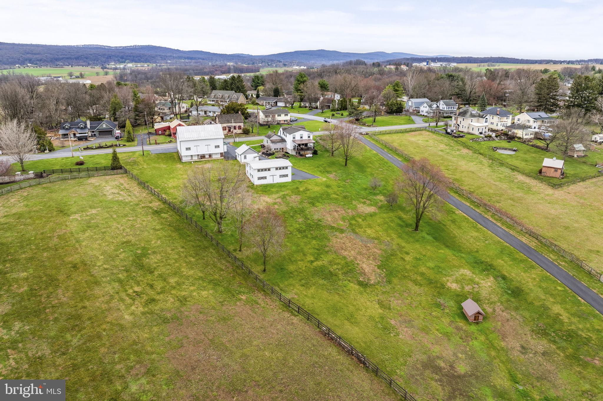 1435 Newport Road Manheim, PA 17545 - Photo 35 of 50