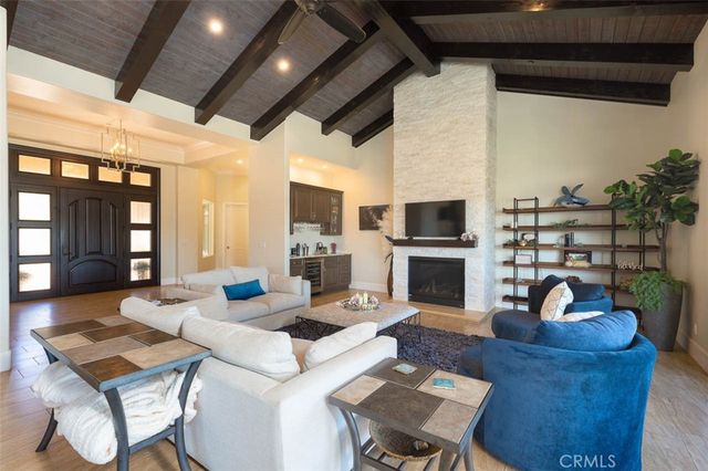 $2,589,000 | 2260 Panoramic Way, Vista, CA 92084