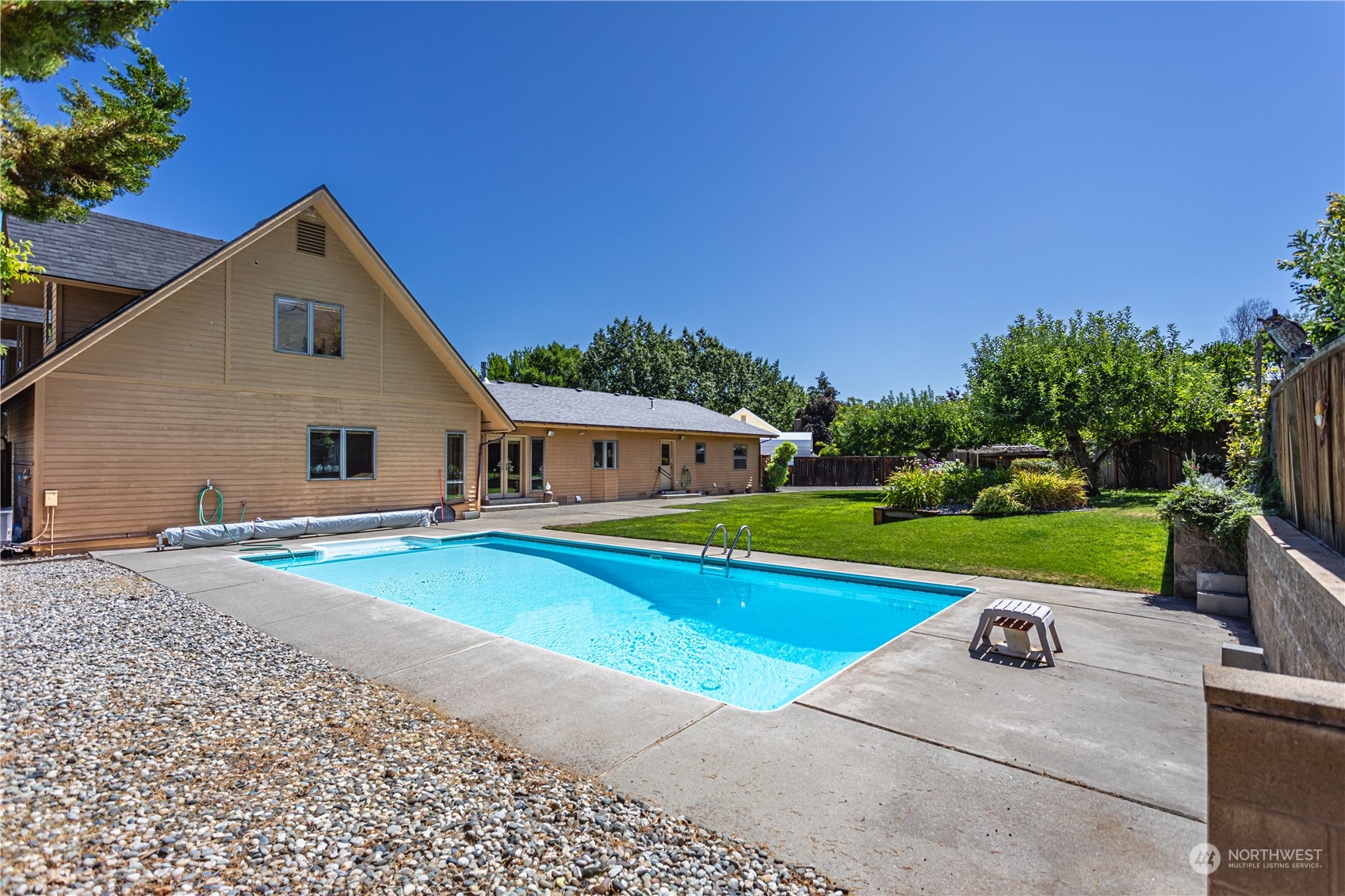 412 Castleview Place Wenatchee, WA 98801 - Photo 14 of 37 Gallery Image 14