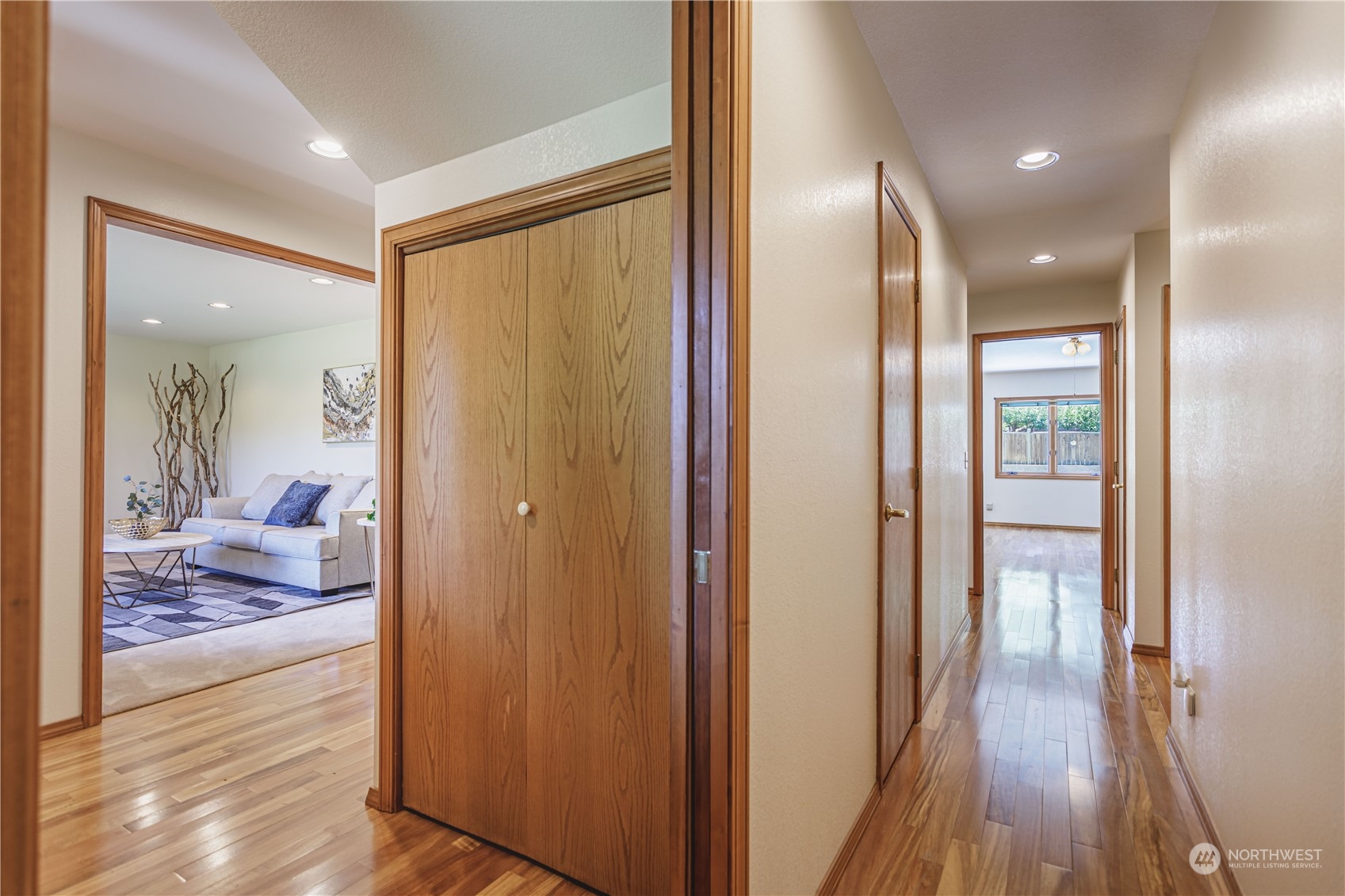 412 Castleview Place Wenatchee, WA 98801 - Photo 25 of 37 Gallery Image 25