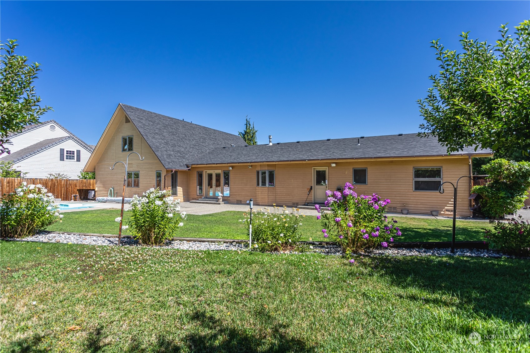 412 Castleview Place Wenatchee, WA 98801 - Photo 33 of 37 Gallery Image 33