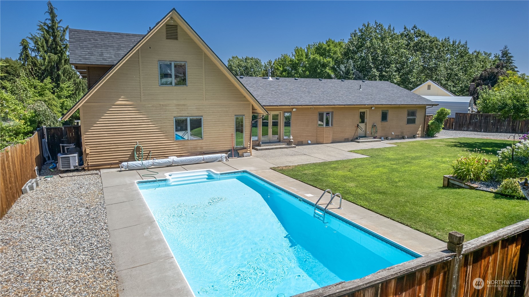 412 Castleview Place Wenatchee, WA 98801 - Photo 36 of 37 Gallery Image 36