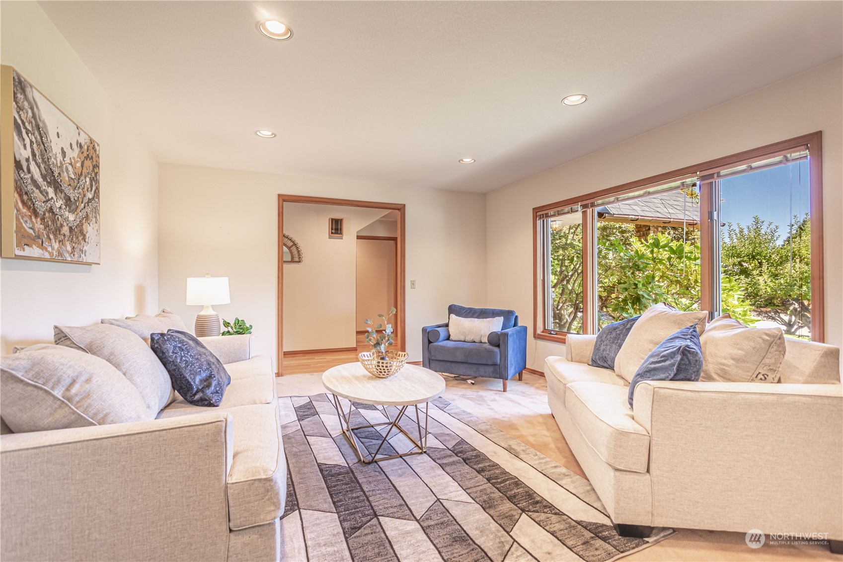 412 Castleview Place Wenatchee, WA 98801 - Photo 5 of 37 Gallery Image 5