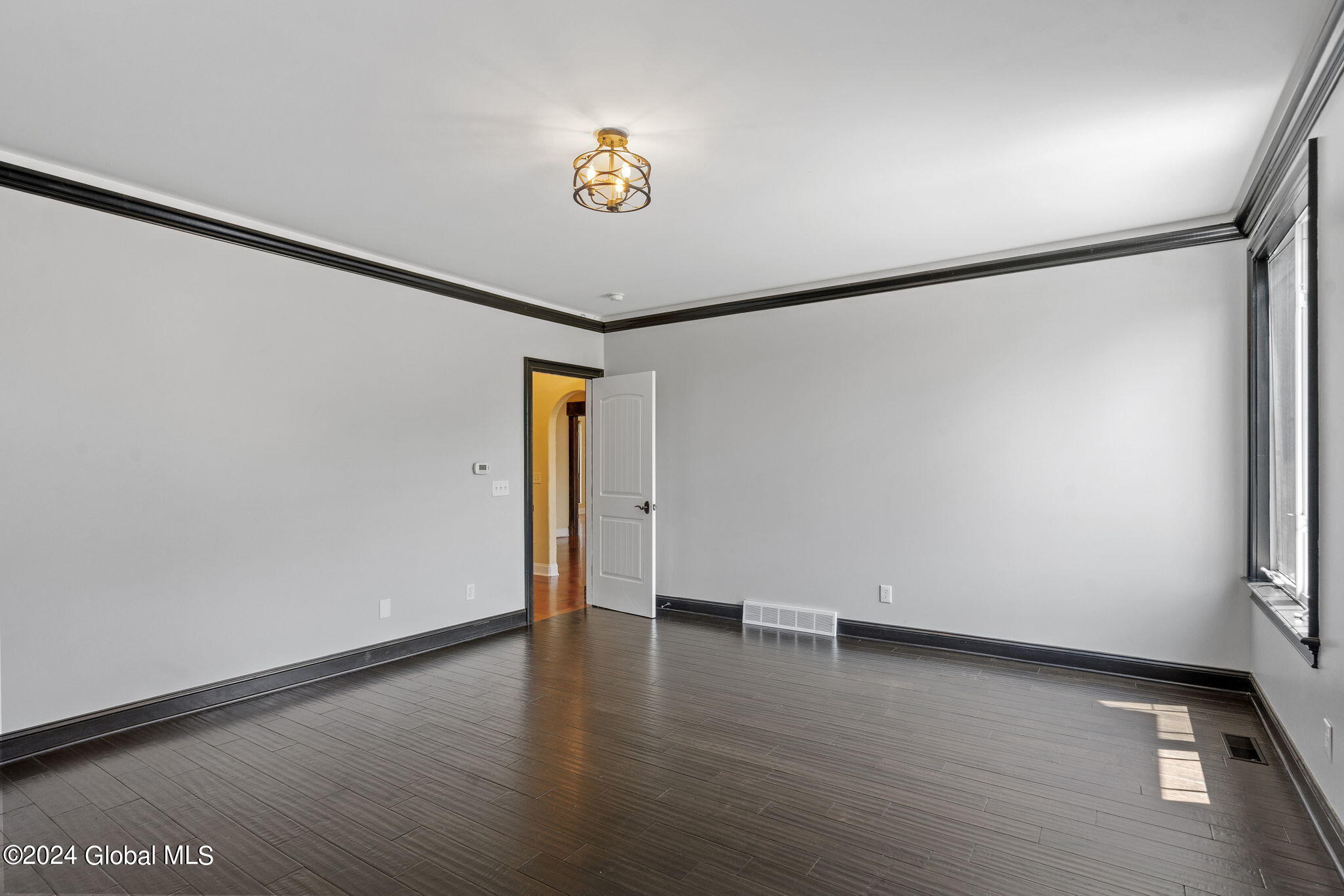 560 Boght Road Colonie, NY 12047 - Photo 11 of 65 11-web-or-mls-560-boght-rd
