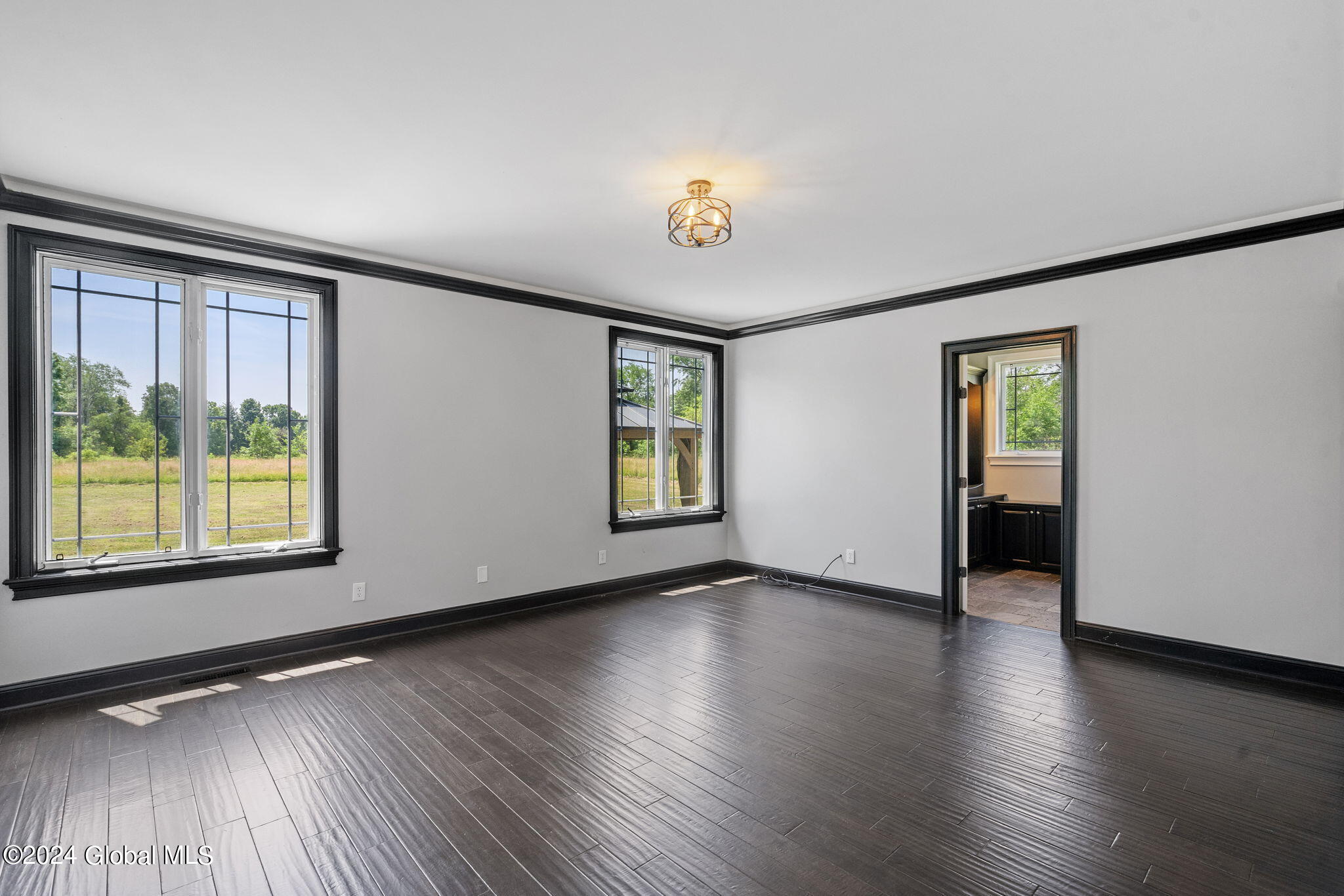 560 Boght Road Colonie, NY 12047 - Photo 10 of 65 10-web-or-mls-560-boght-rd