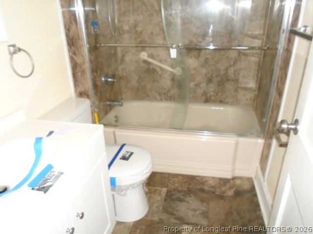 310 Hawthorne Road Fayetteville, NC 28301 - Photo 9 of 13 a bathroom with a bathtub and a shower