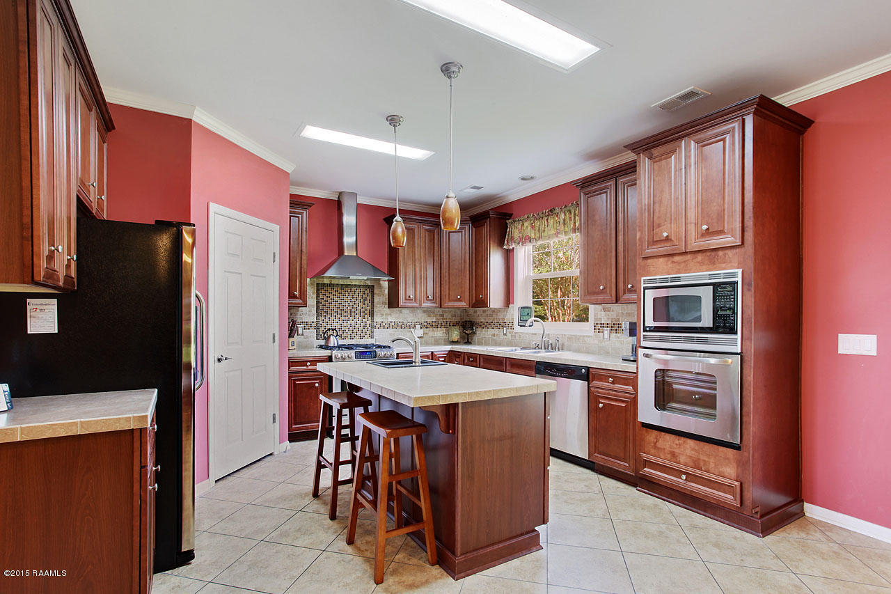 293 Faul Road Lafayette, LA 70507 - Photo 3 of 15 002