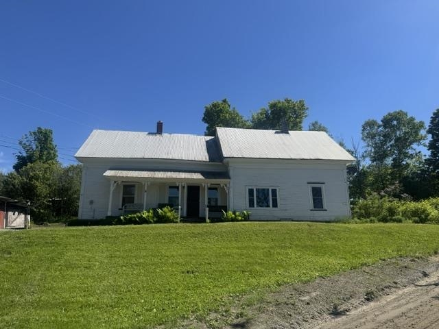 3491 County Road Albany, VT 05875 - Photo 5 of 44