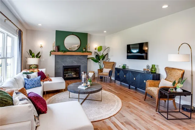 $687,753 | 1549 Osburn Lane, Farmington, NY 14425