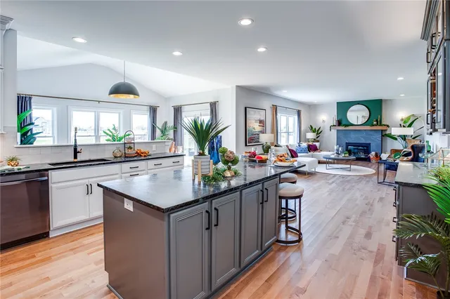 $687,753 | 1549 Osburn Lane, Farmington, NY 14425