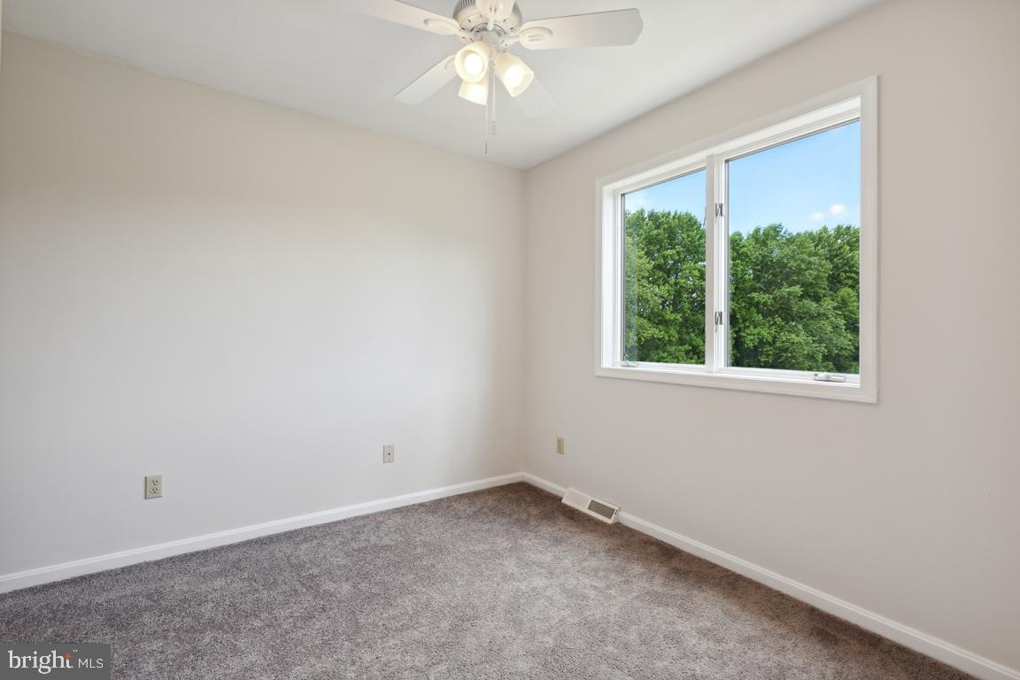2134 Freeland Road Freeland, MD 21053 - Photo 21 of 39 Bedroom 3 - new carpet, ceiling fan/light