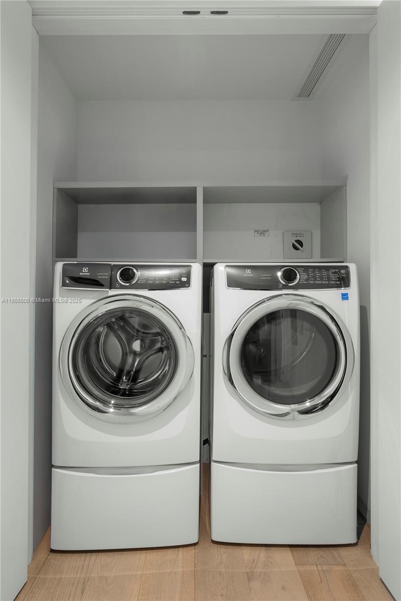 8701 Collins Avenue, Unit 604 Miami Beach, FL 33154 - Photo 26 of 41