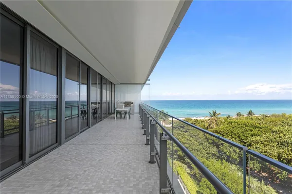 $4,995,000 | 8701 Collins Avenue, Unit 604, Miami Beach, FL 33141