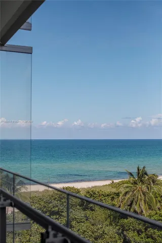 $4,995,000 | 8701 Collins Avenue, Unit 604, Miami Beach, FL 33154