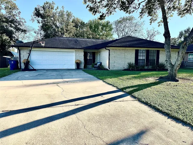 $285,000 | 1457 Camellia Street, Sweeny, TX 77480