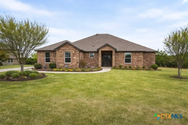 $499,900 | 726 Northern Hills Drive, Copperas Cove, TX 76522