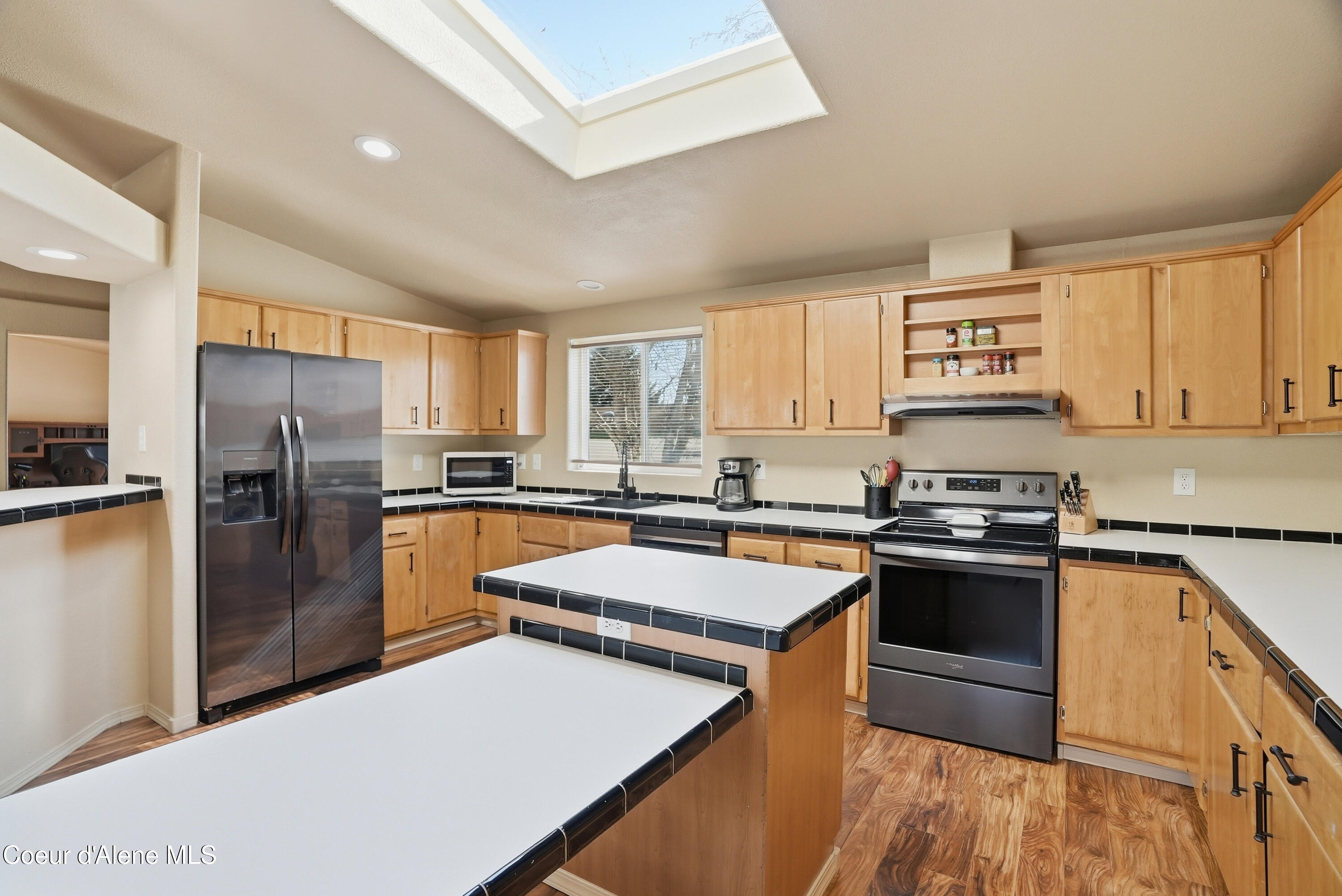 8553 North Kendra Way Post Falls, ID 83854 - Photo 9 of 31 Inside-Media-Kendra-12