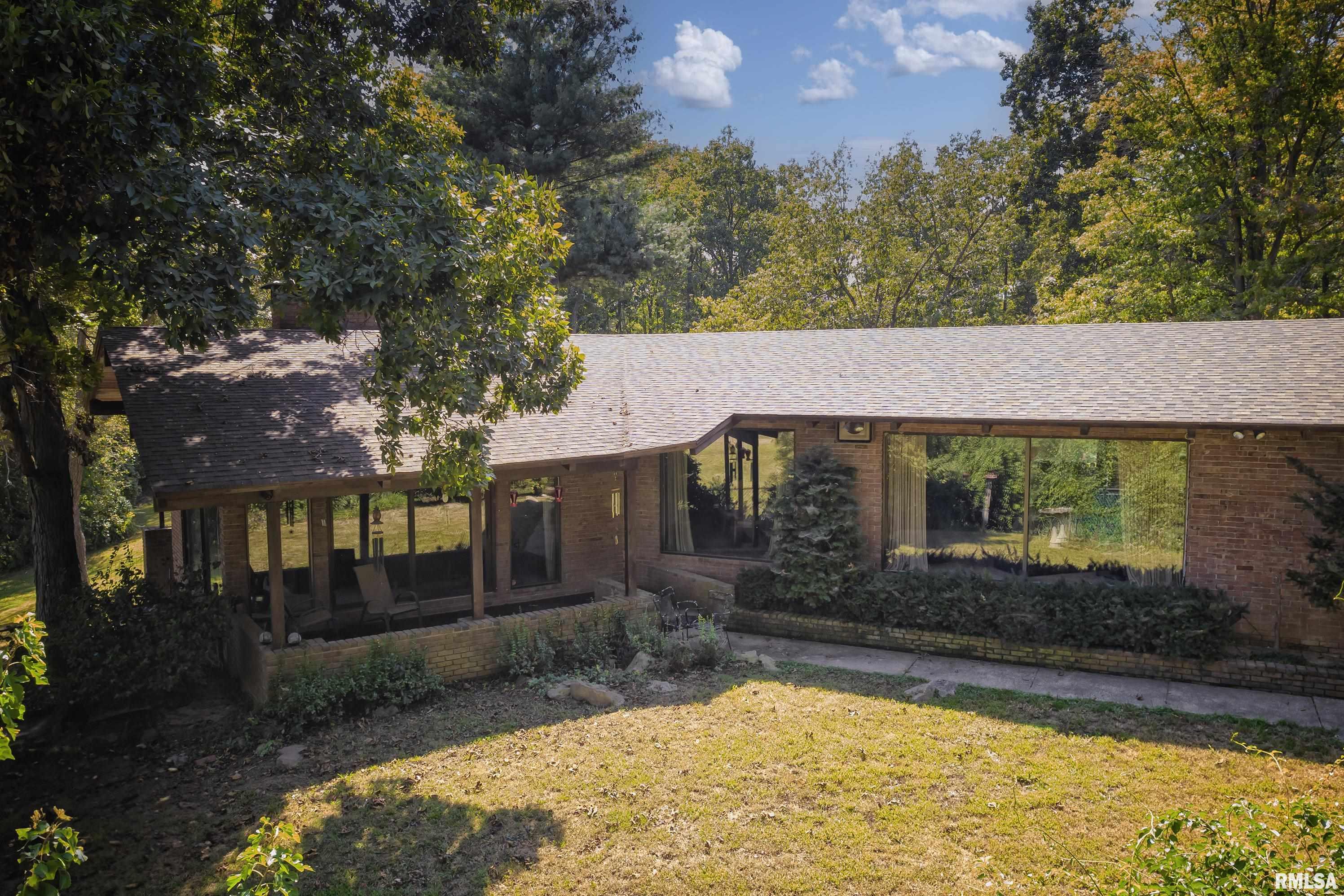 555 Karel Park Road Raleigh, IL 62977 - Photo 37 of 51