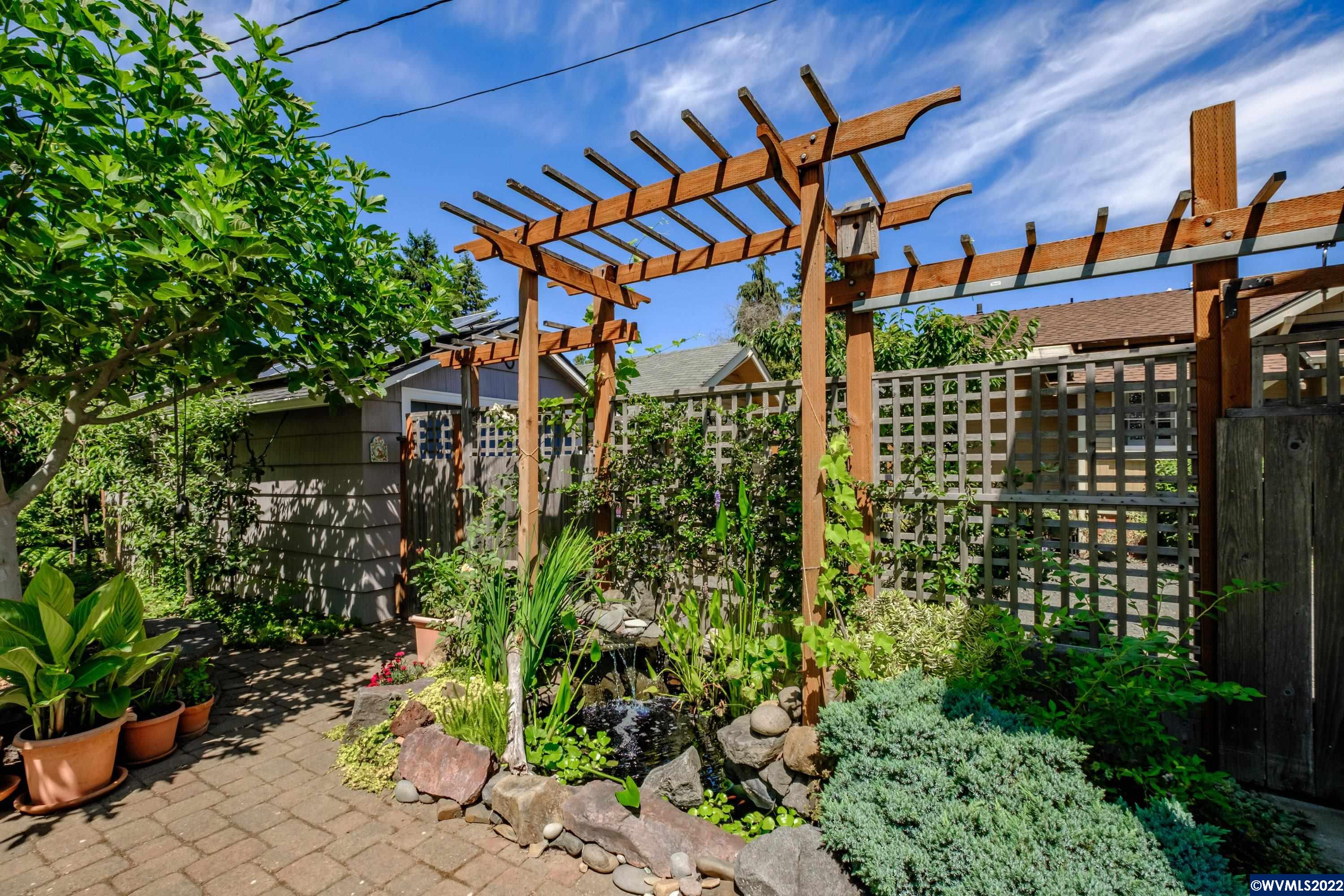 942 Southwest 11th Street Corvallis, OR 97333 - Photo 31 of 42