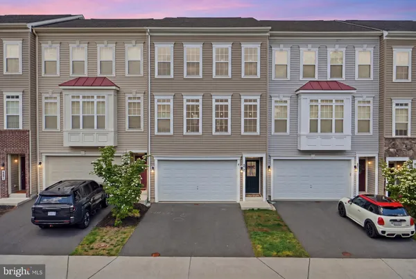 $635,000 | 217 Upper Brook Terrace, Purcellville, VA 20132