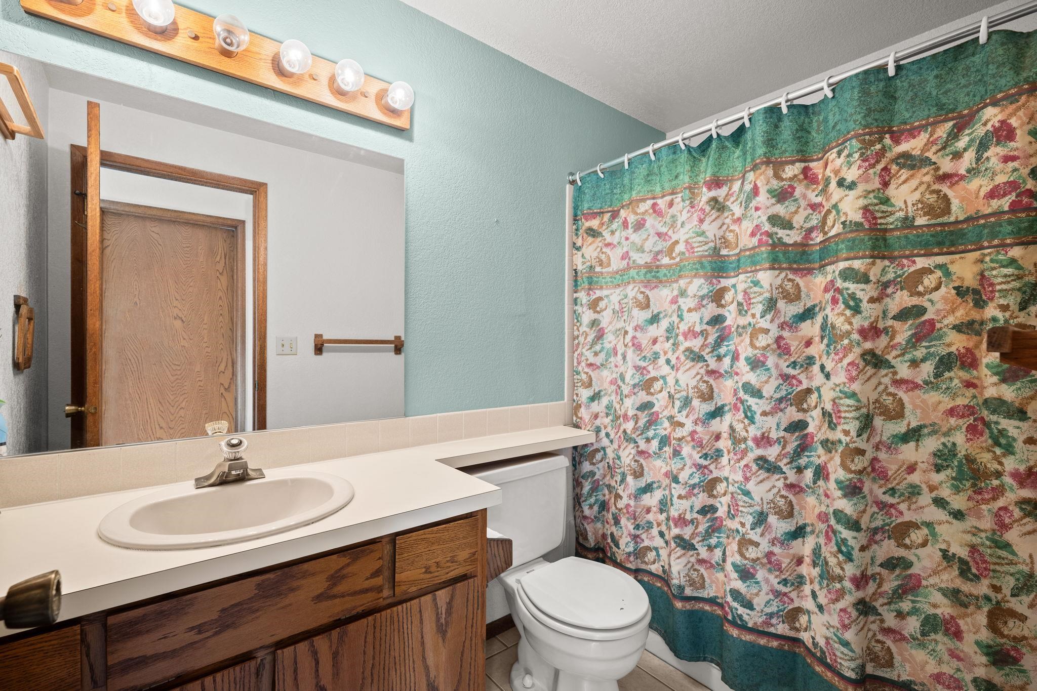 4518 East Lane Park Road Mead, WA 99021 - Photo 17 of 50