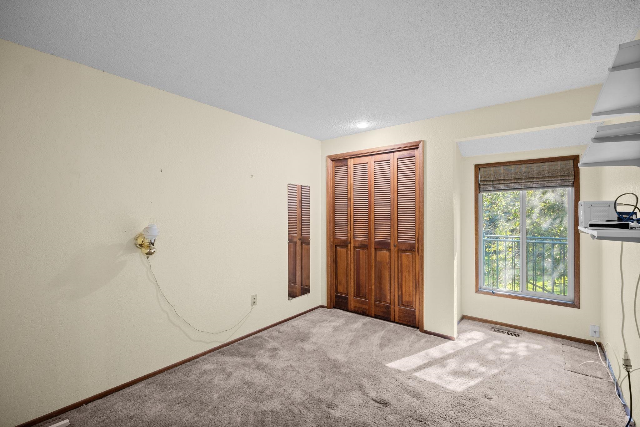 4518 East Lane Park Road Mead, WA 99021 - Photo 18 of 50