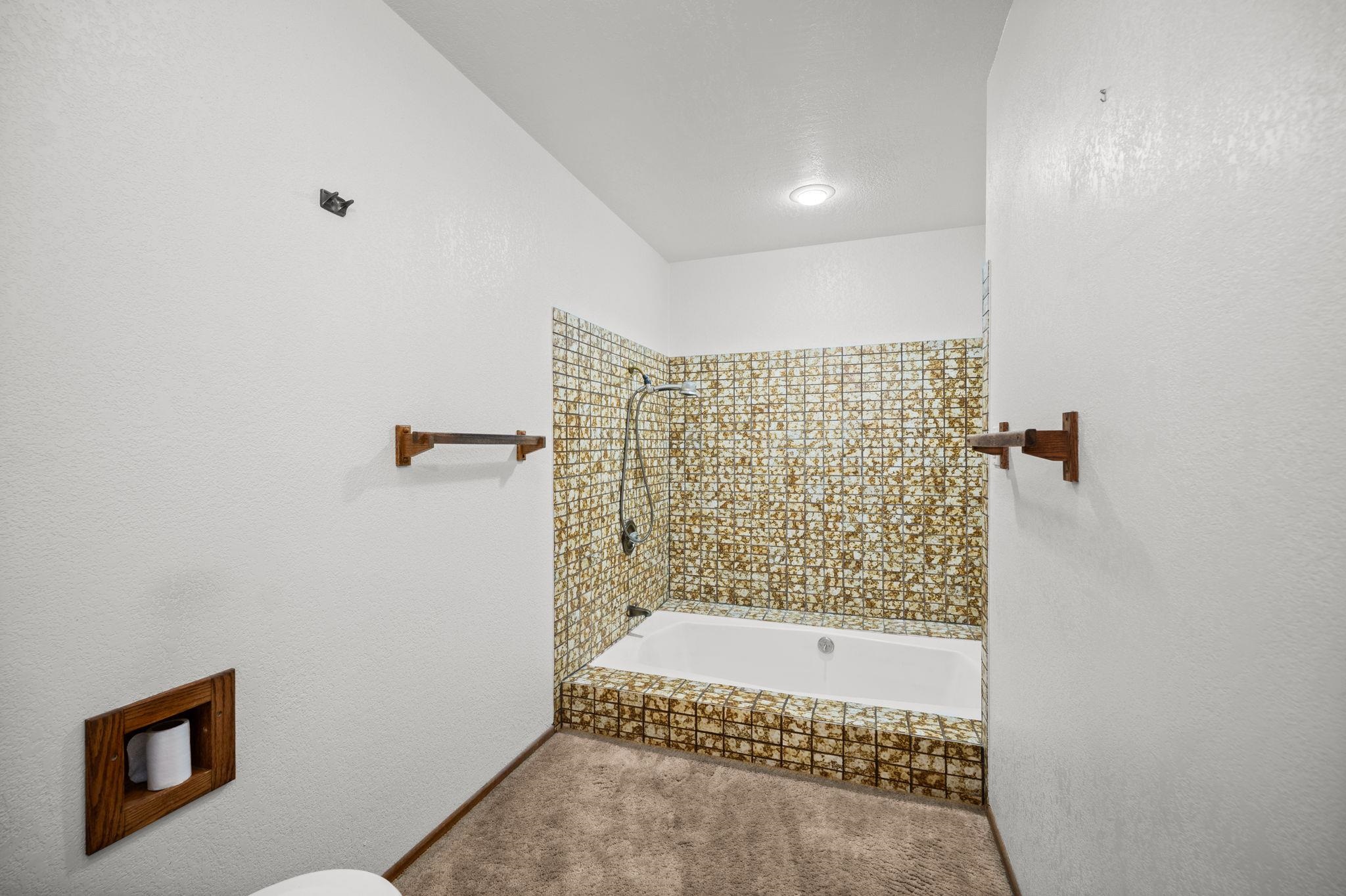 4518 East Lane Park Road Mead, WA 99021 - Photo 23 of 50