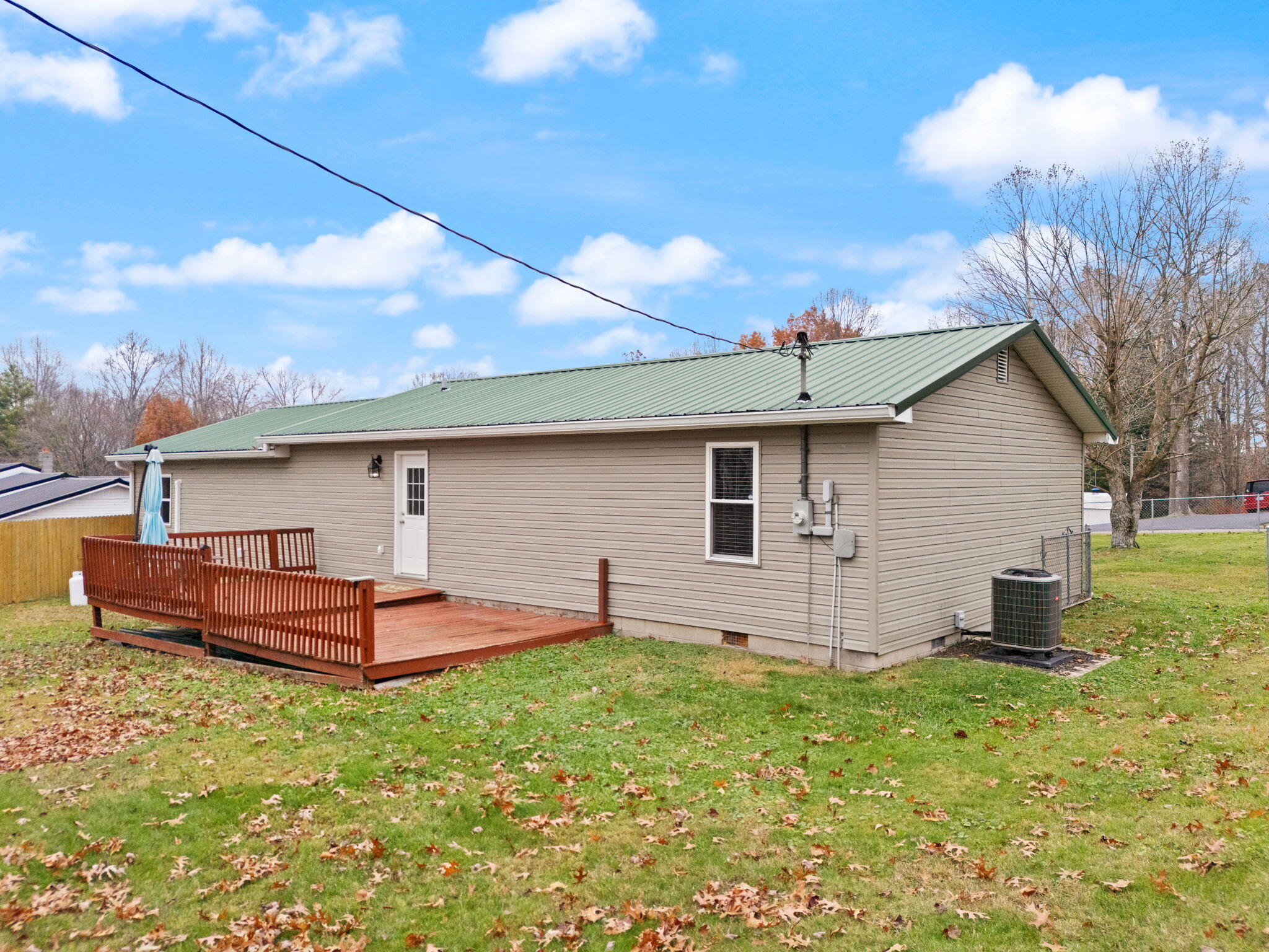 109 Ridgeway Road McKee, KY 40447 - Photo 40 of 42 40-web-or-mls-DJI_20251118103608_0012_D
