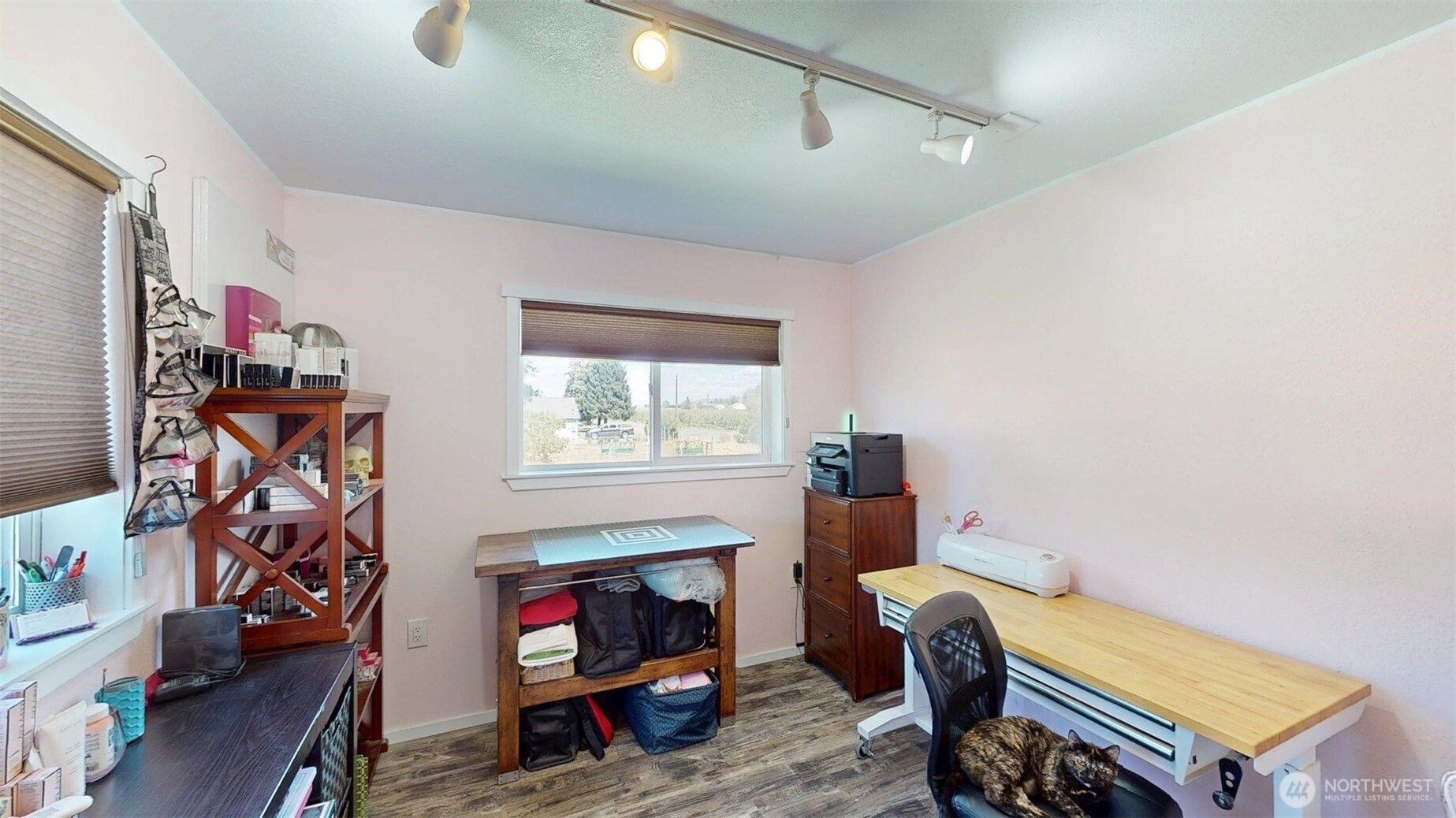 79 Duck Lake Road Omak, WA 98841 - Photo 23 of 40 a living room with furniture and a fireplace