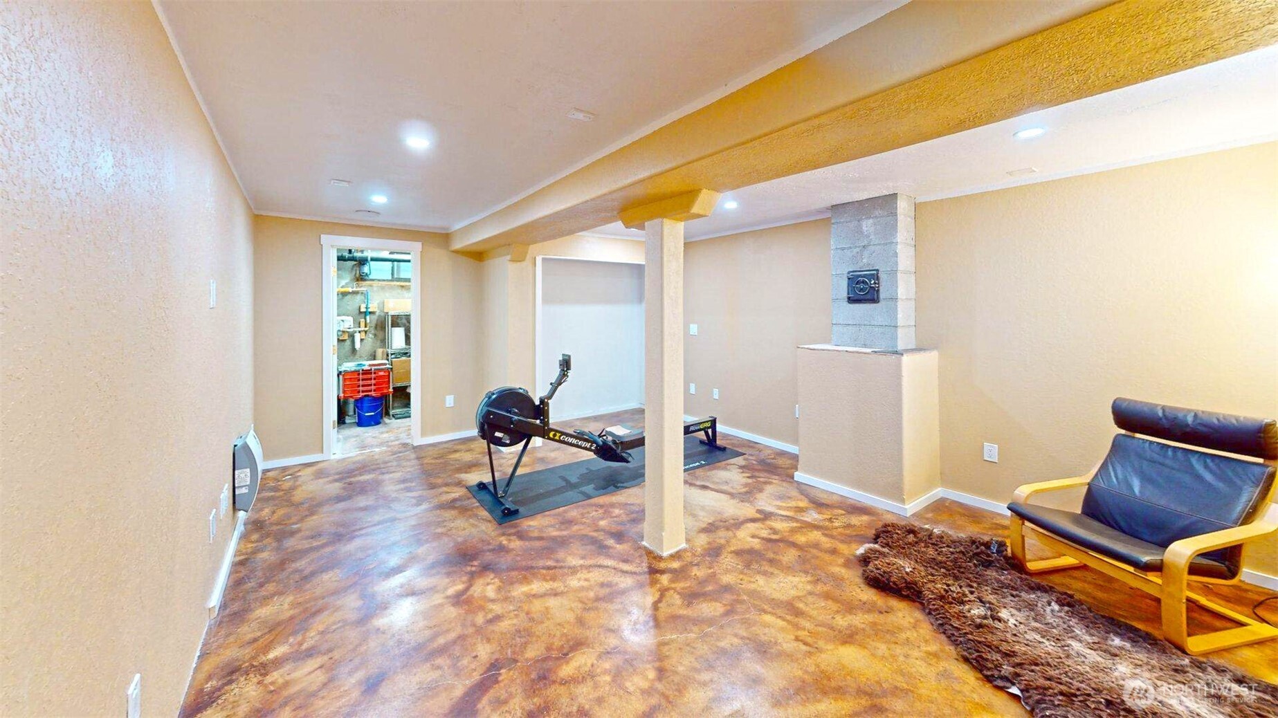 79 Duck Lake Road Omak, WA 98841 - Photo 26 of 40 a living room with furniture and a window