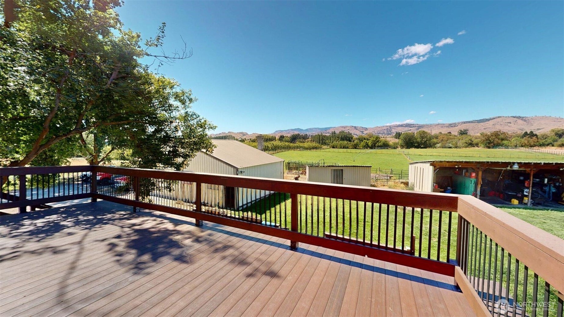 79 Duck Lake Road Omak, WA 98841 - Photo 31 of 40 a view of a street with large trees