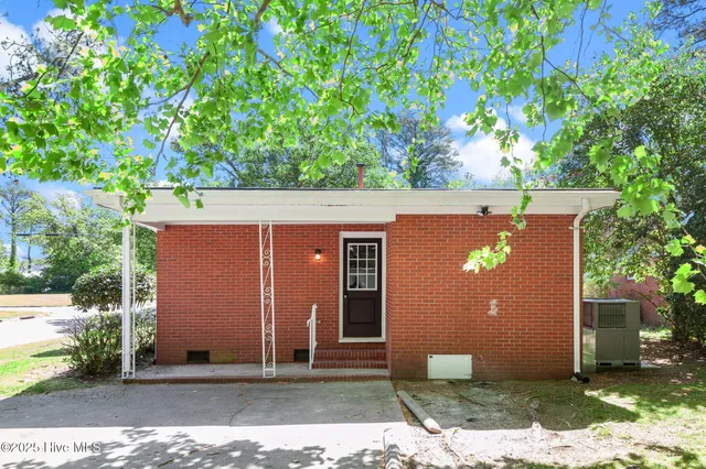 $155,000 | 700 South Pine Street, Rocky Mount, NC 27803