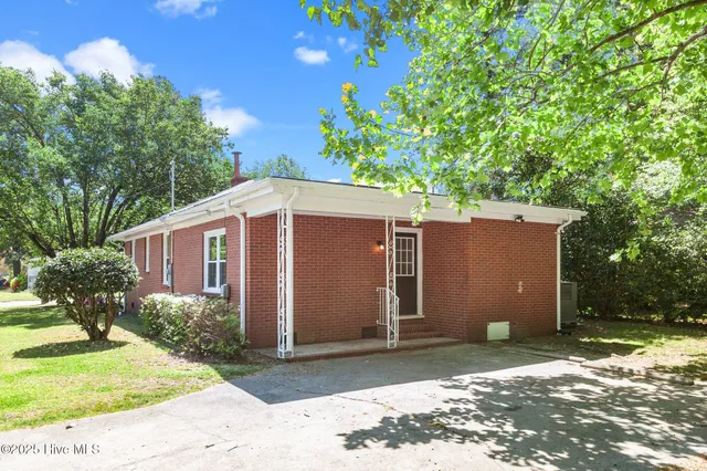 $155,000 | 700 South Pine Street, Rocky Mount, NC 27803