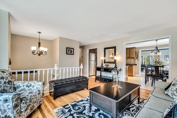 7 Kensington Road Norton, MA 02766 - Photo 3 of 20 Gallery Image 3