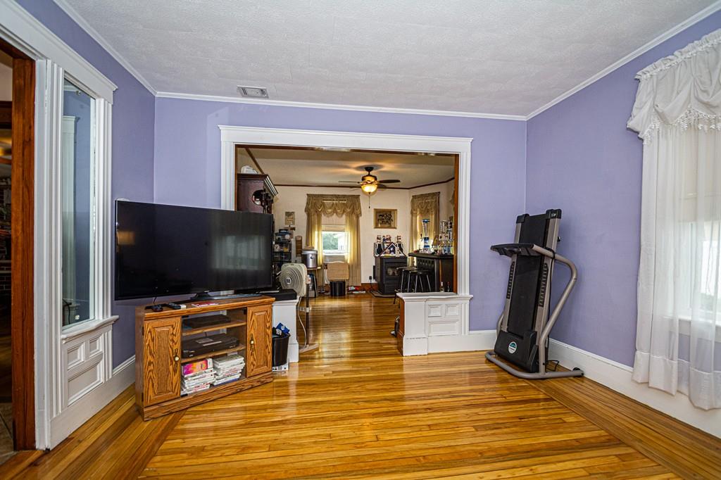31 Pilgrim Road Haverhill, MA 01832 - Photo 7 of 26 Gallery Image 7