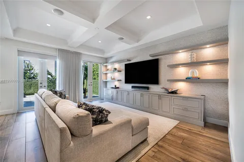 $2,650,000 | 3703 Northeast 199th Street, Aventura, FL 33180